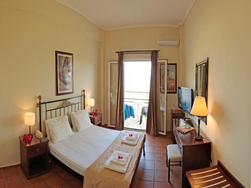 Island Beach Resort (Adults Only) Kávos Dış mekan fotoğraf