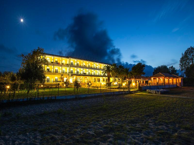 Island Beach Resort (Adults Only) Kávos Dış mekan fotoğraf
