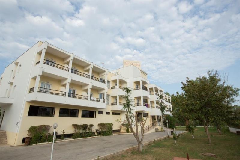 Island Beach Resort (Adults Only) Kávos Dış mekan fotoğraf