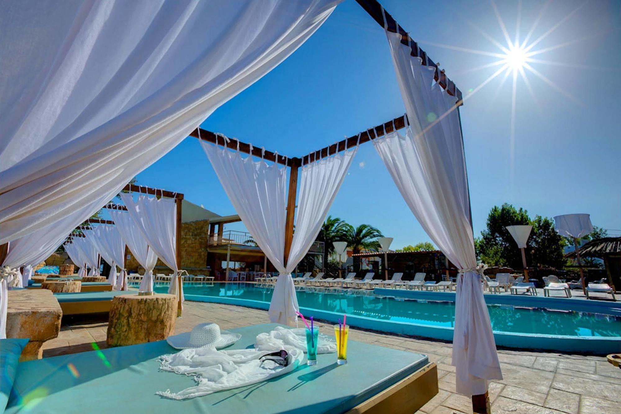 Island Beach Resort (Adults Only) Kávos Dış mekan fotoğraf