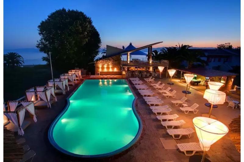 Island Beach Resort (Adults Only) Kávos Dış mekan fotoğraf