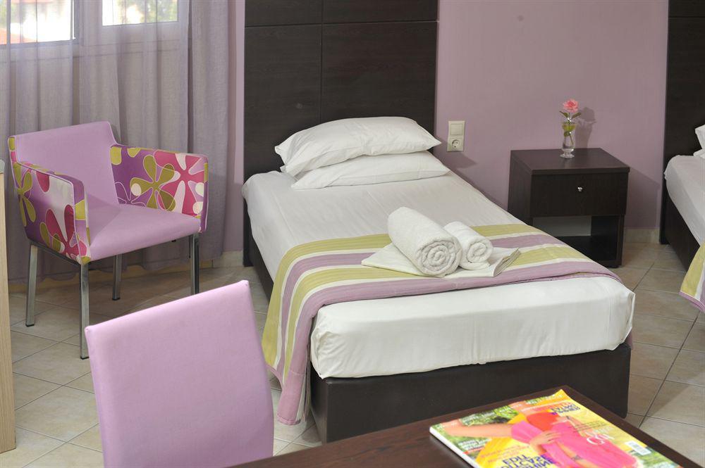 Island Beach Resort (Adults Only) Kávos Dış mekan fotoğraf